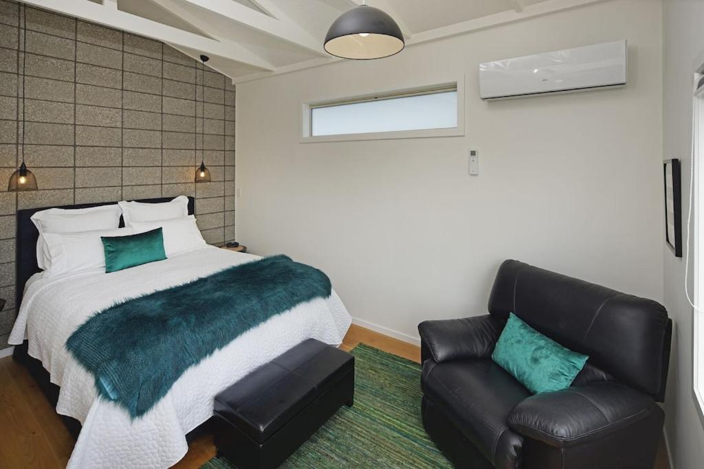 Fairview Unit 2 - Stay Waiheke Ostend Exteriör bild